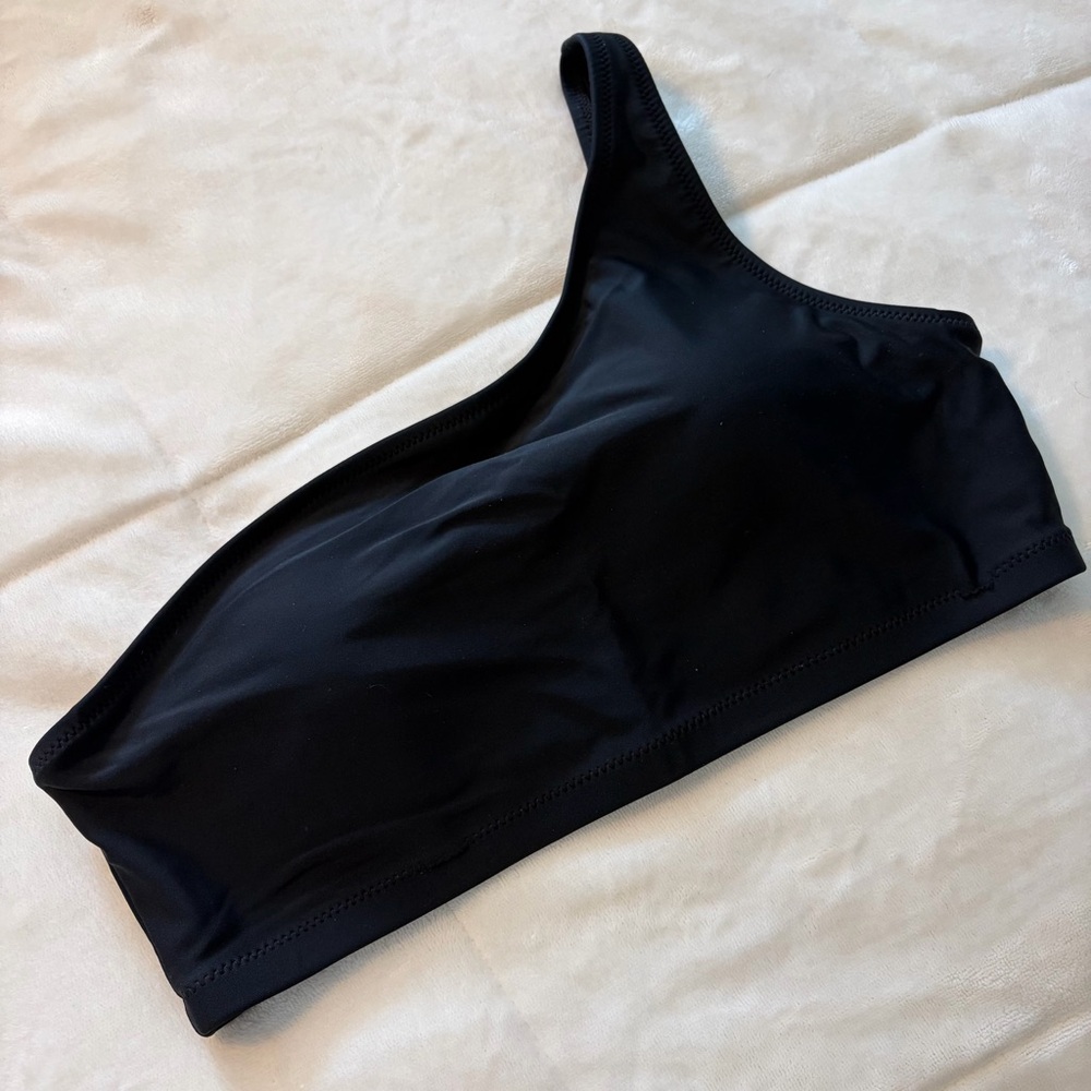 Old Navy One-Shoulder Asymmetrical Black Swim Bikini Top size L